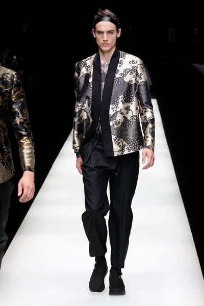 Look 66